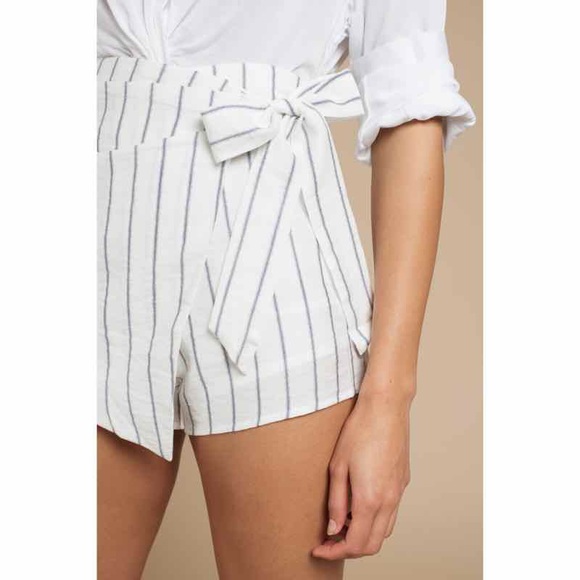 Front Tie Skort - Picture 2 of 4